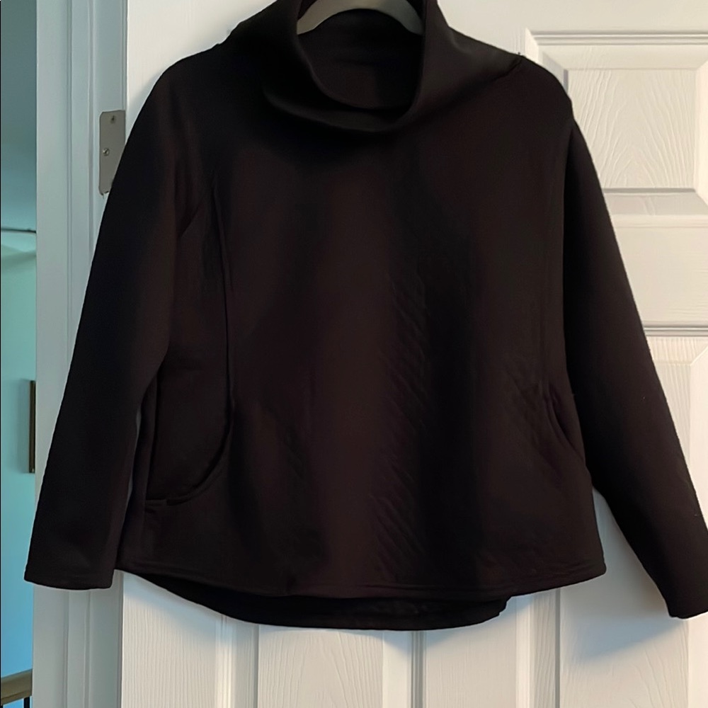 Elegant Black Women's Tunic Top